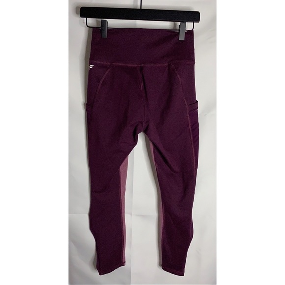 Fabletics Mila Capri Active Leggings Size S - Picture 5 of 13